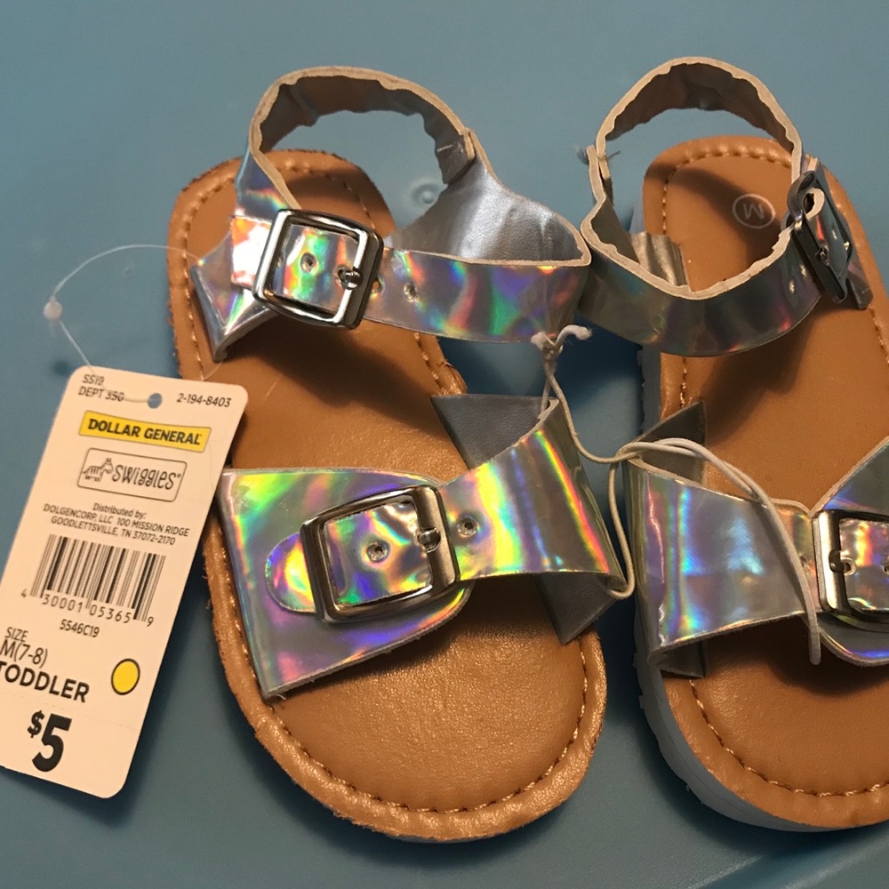 💲SHOE SALE💲 Kid’s Sandals Size Medium